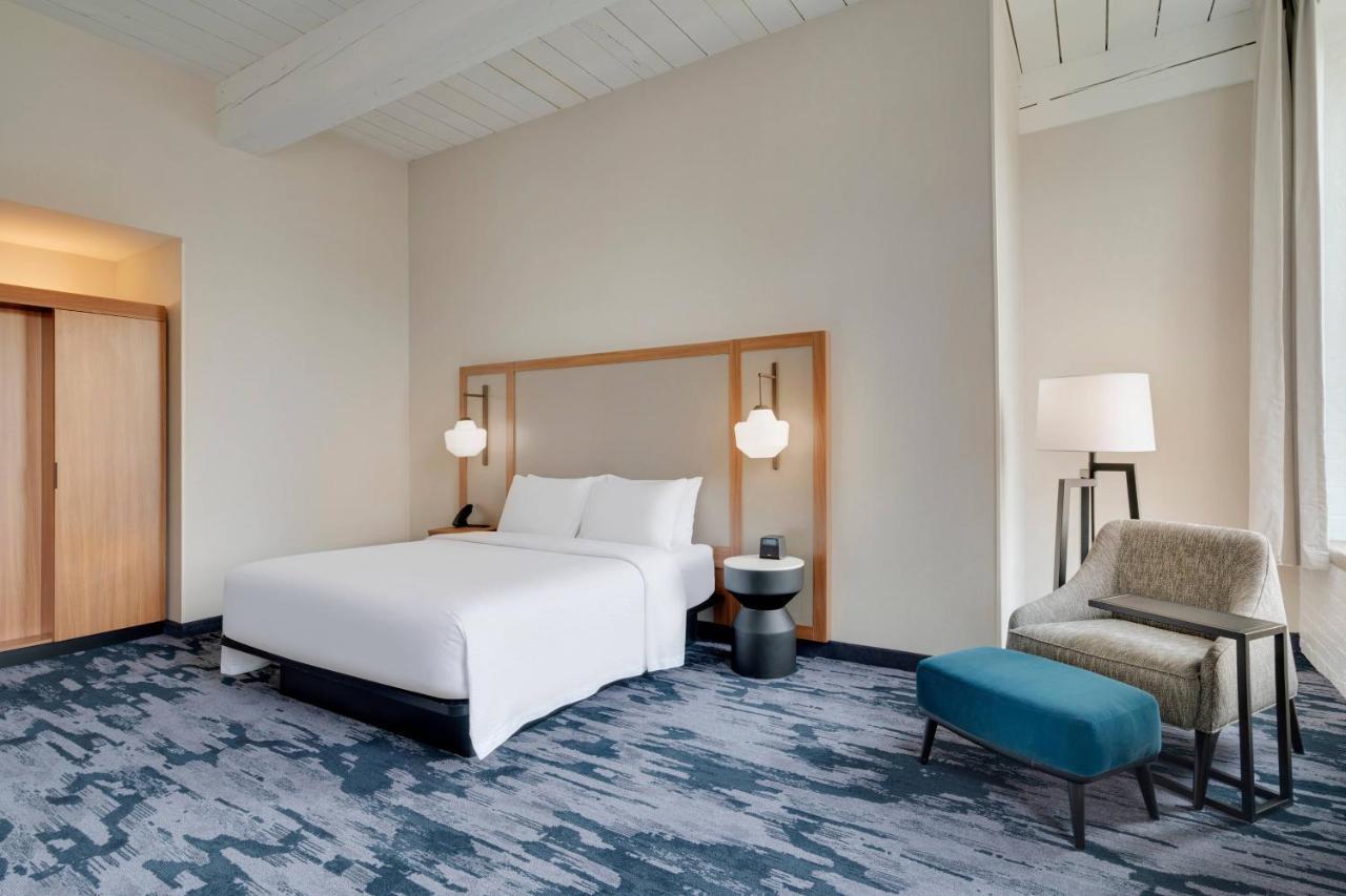 Fairfield Inn & Suites Madison Historic Eagle Cotton Mill Экстерьер фото