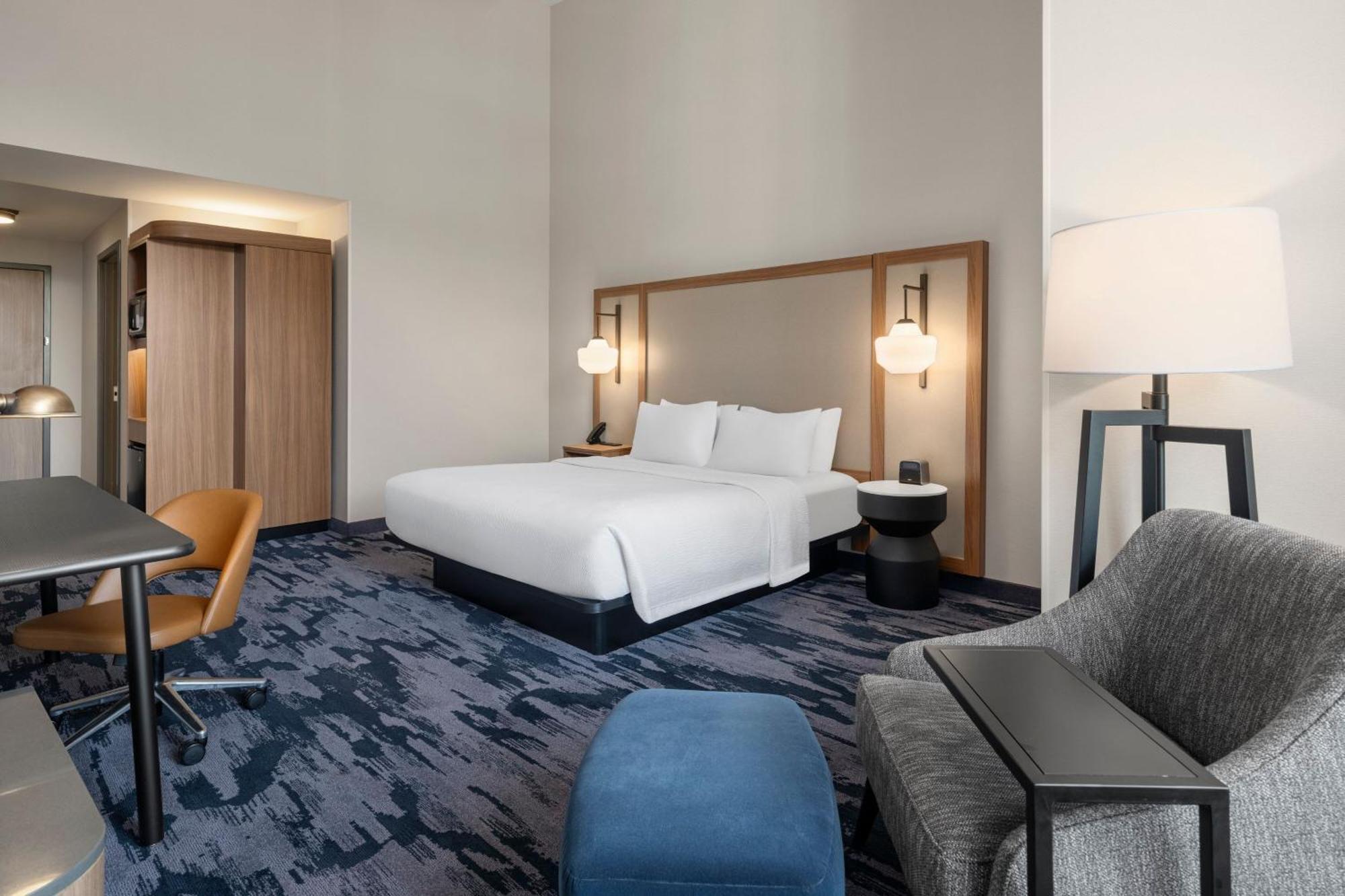 Fairfield Inn & Suites Madison Historic Eagle Cotton Mill Экстерьер фото