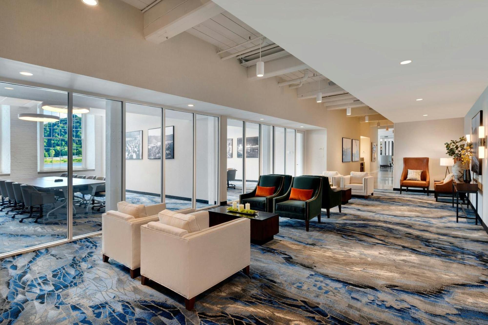 Fairfield Inn & Suites Madison Historic Eagle Cotton Mill Экстерьер фото